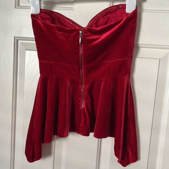 Guess red velvet peplum top (S) - Picture 3 of 7